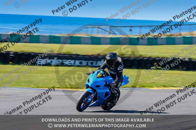 anglesey no limits trackday;anglesey photographs;anglesey trackday photographs;enduro digital images;event digital images;eventdigitalimages;no limits trackdays;peter wileman photography;racing digital images;trac mon;trackday digital images;trackday photos;ty croes